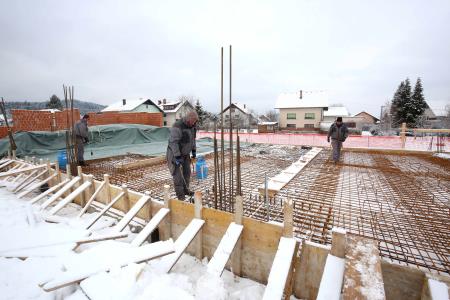 GRADBIŠČE CENTRA ZAŠČITE IN REŠEVANJA RAKEK 01 FOTO LJUBO VUKELIČ
